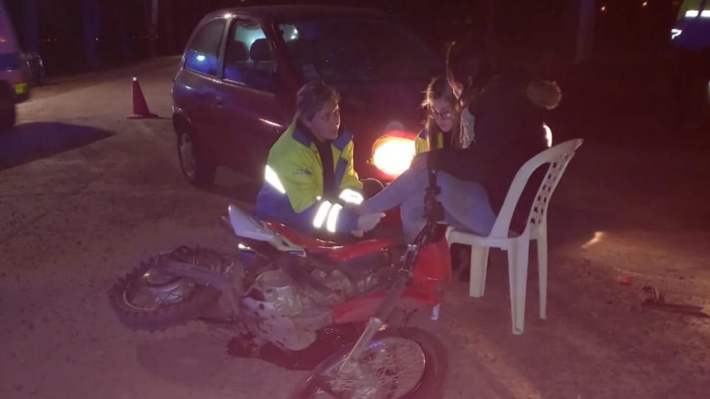 Choque de madrugada dejó el saldo de una mujer hospitalizada
