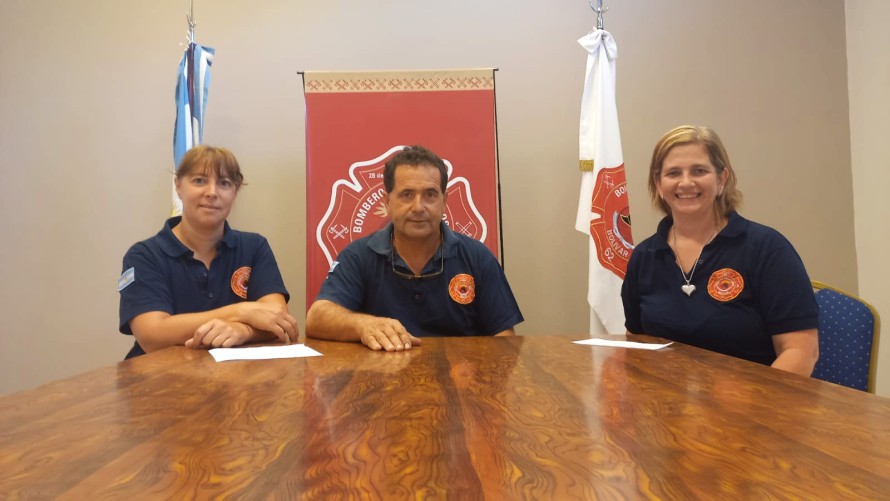 “Estamos al límite, no damos abasto, rogamos que llueva y que la gente tenga precaución”