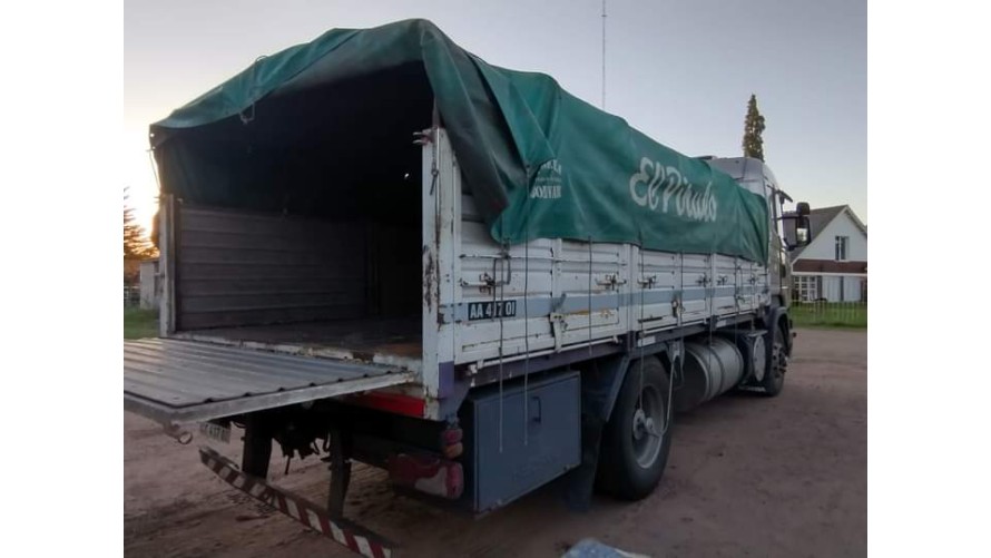 Robaron un camión de Bolívar en el peaje de Ezeiza