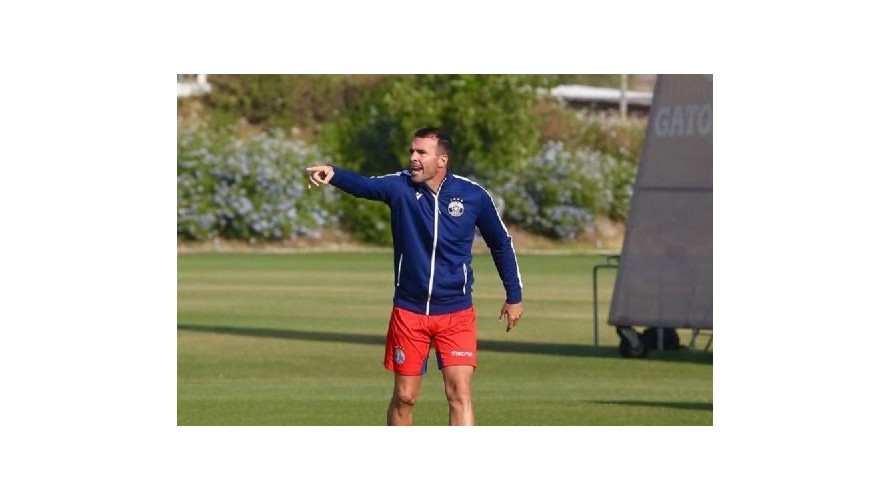 Audax Italiano y Manuel Fernández van por el primer triunfo del torneo