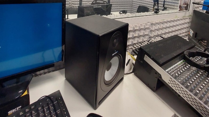 Convocan a interesados en formar parte de la radio