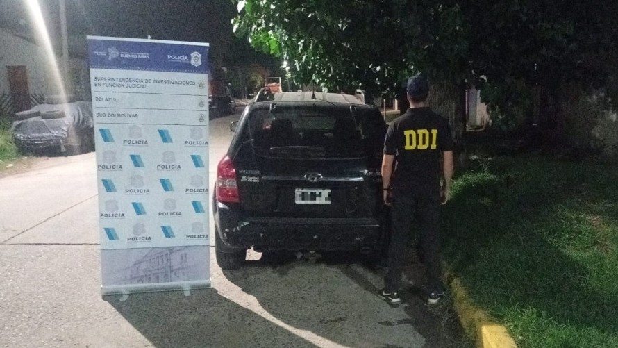 Encontraron una camioneta de alta gama que había sido robada en CABA