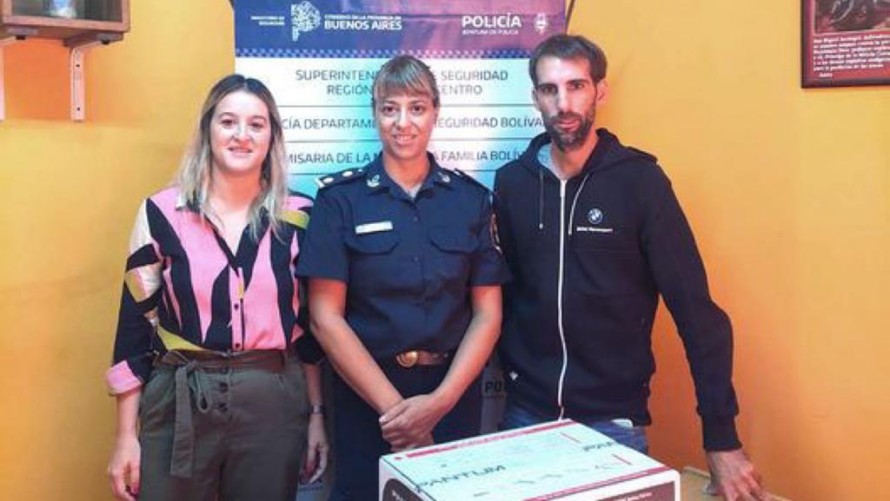 Donaron una impresora a la Comisaría de la Mujer