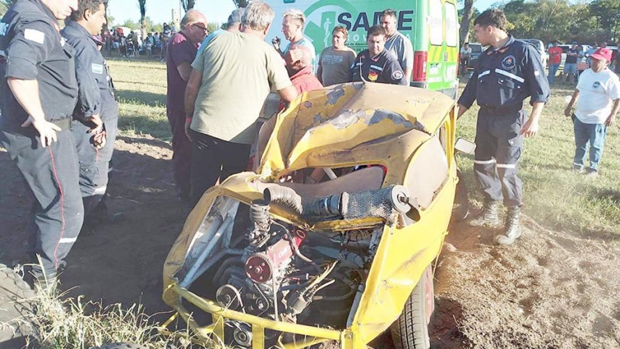 Automovilismo: Fabián Campos fue 2º y San Juan volcó