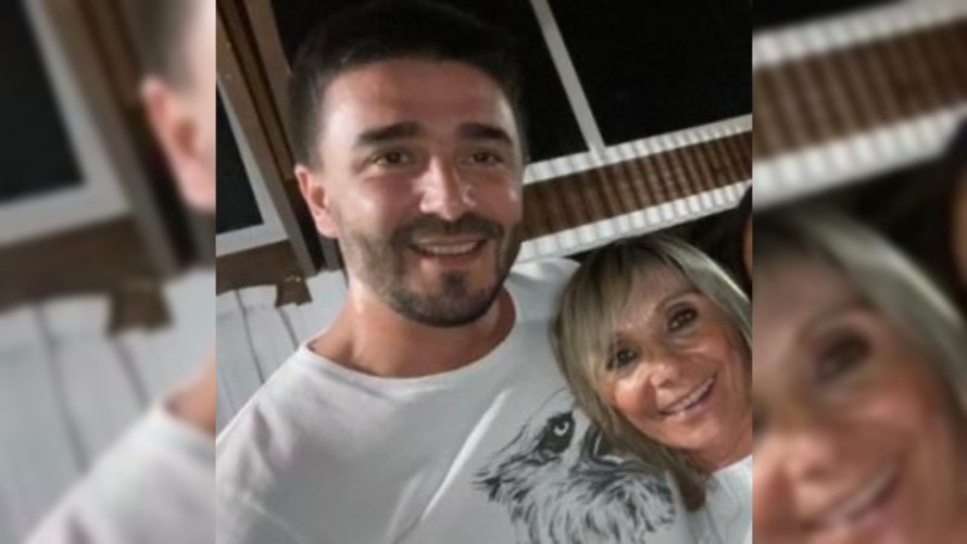 La política se solidarizó con Ezequiel Galli tras el fallecimiento de su madre