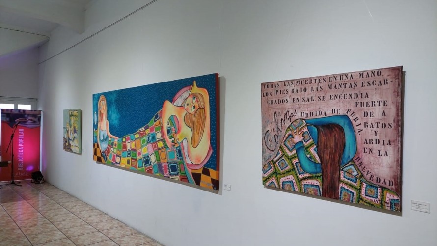 Palabras y colores se adueñaron de La Cultural para celebrar a la mujer