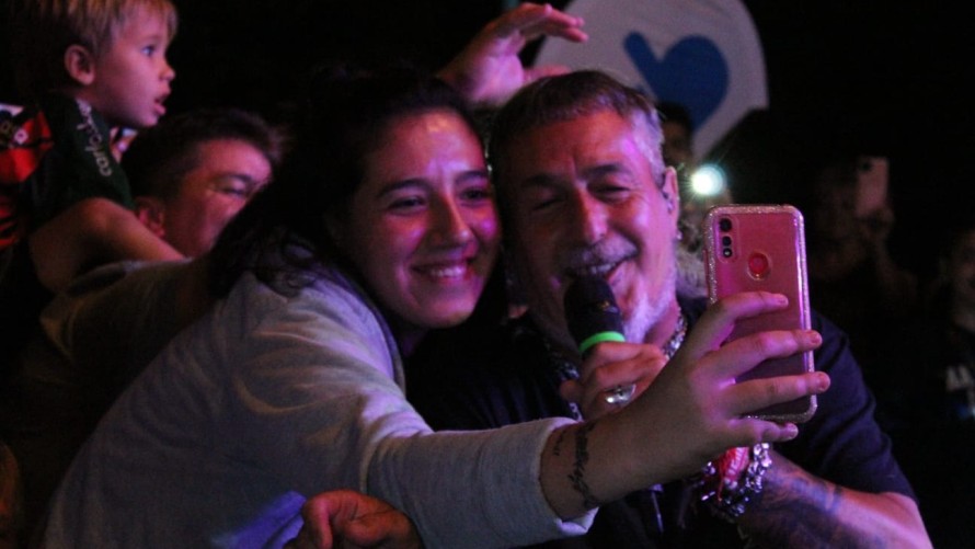 Kapanga cerró el festival Pirovano Canta 2023