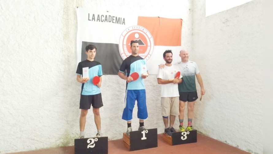 La familia Barrio jugó en Tandil