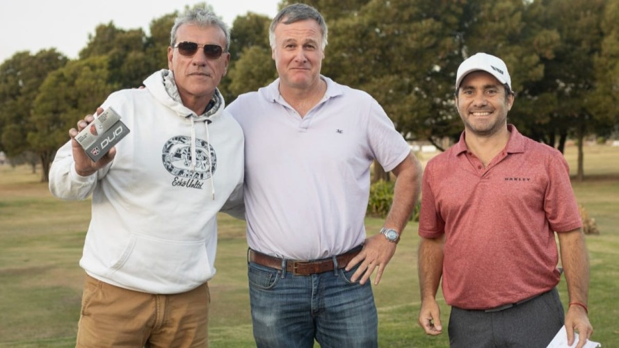Más de 70 golfistas participaron del torneo  abierto auspiciado por Jorge y Martín de la Serna