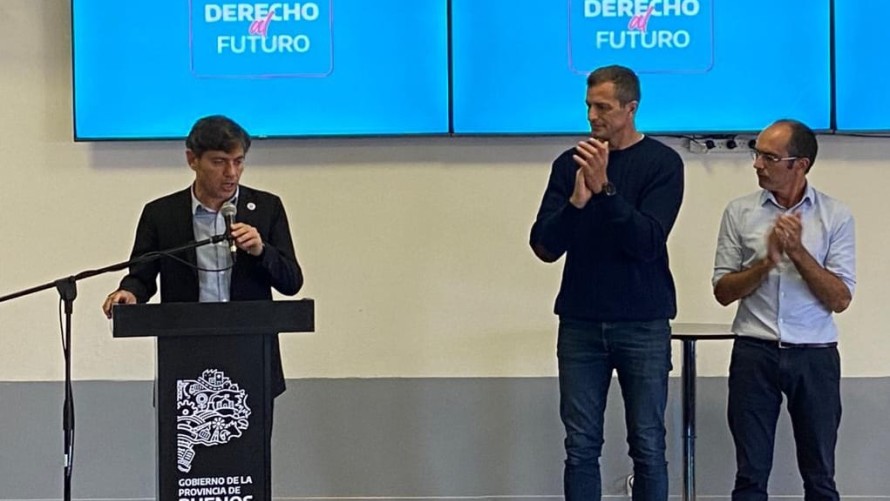 Kicillof vino a Bolívar con tres ministros y un asesor con la premisa de mostrar gestión