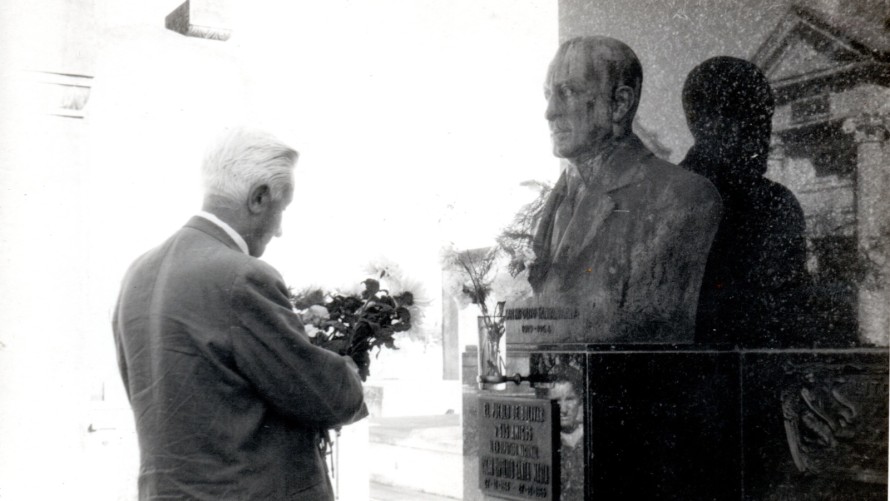 El busto de “Lito” Santa María necesita ser restaurado