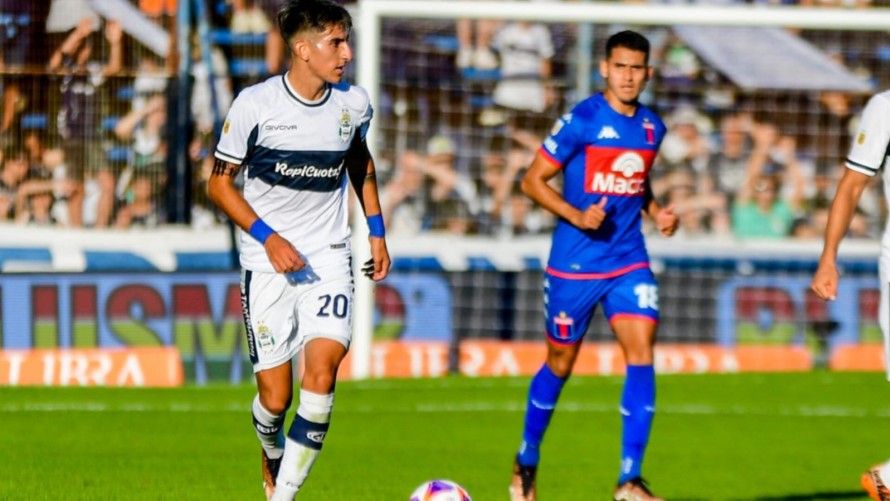 Alan Lescano se desgarró y estará afuera tres semanas