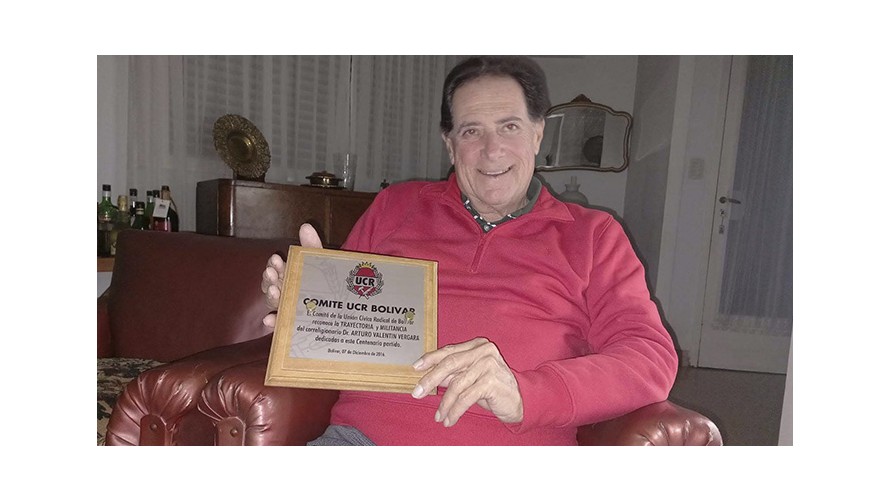 Arturo Vergara, el cardiólogo que trajo dos veces a Bolívar a René Favaloro