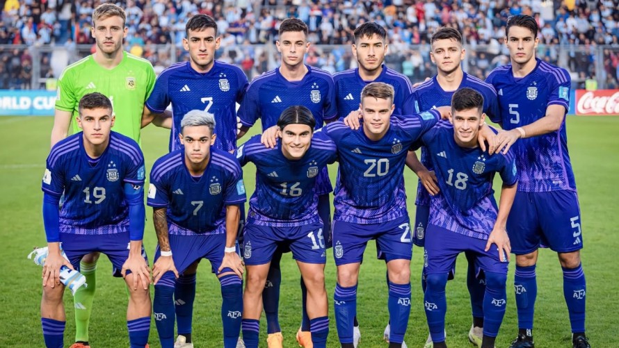 Nacho Miramón fue titular en la goleada de Argentina en el Mundial Sub-20