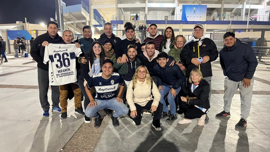 Nacho Miramón fue titular en la goleada de Argentina en el Mundial Sub-20