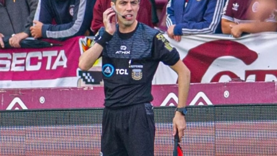 Maxi Castelli actuó en el “Más Monumental”