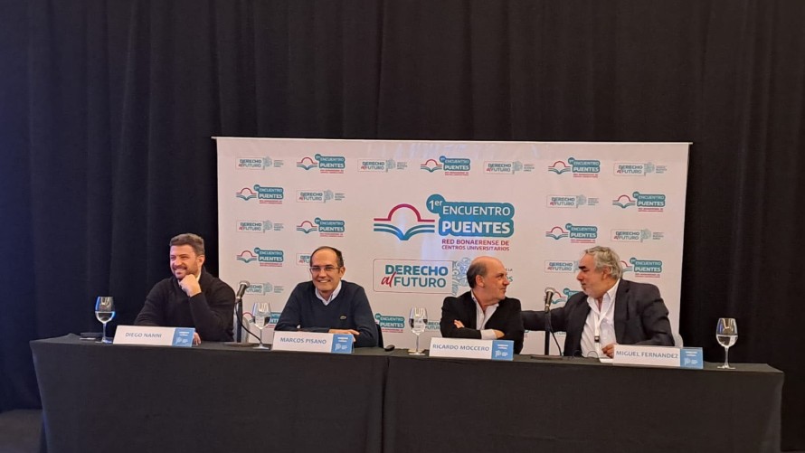 Pisano disertó en Mar del Plata sobre los modelos CRUB y Laboratorio de Biología Molecular