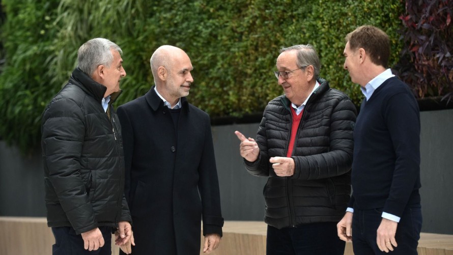 El intendente de Tandil, Miguel Lunghi, manifestó su apoyo a las candidaturas de Larreta y Santilli