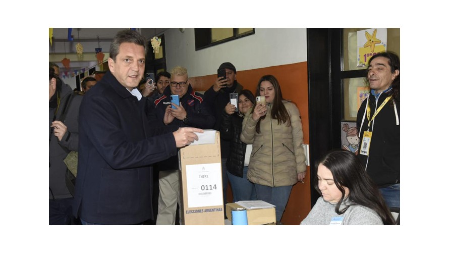 Massa: "La gente está votando con tranquilidad y confianza"