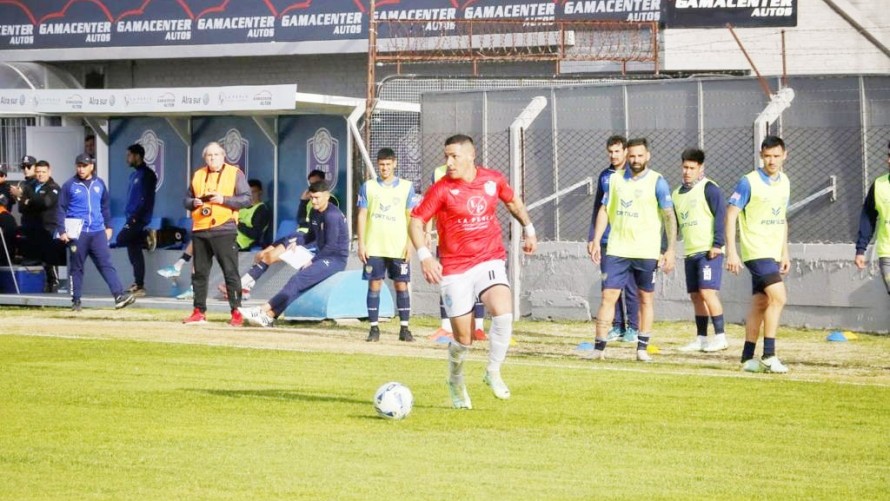 El Ciudad se prepara para jugar ante Huracán con una baja sensible
