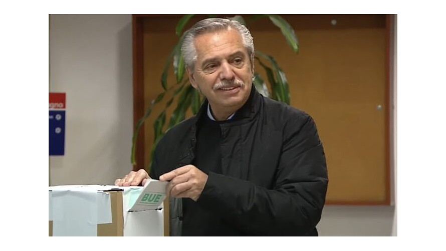 Alberto Fernández: “Siempre que se vota, la Argentina se vuelve un país mejor”