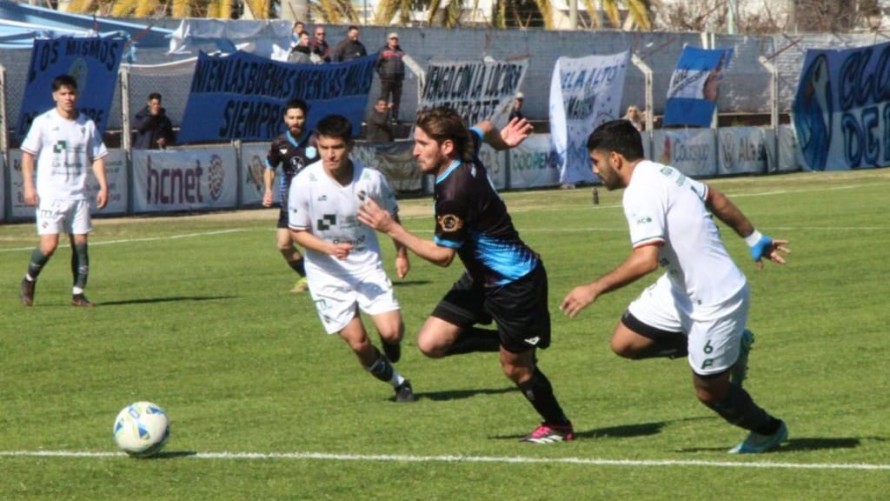 El Ciudad se impuso ante Ferro y lidera en soledad la Zona B