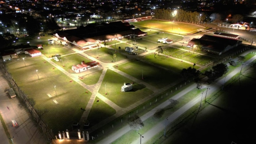 Inauguraron la nueva iluminación led en el predio de la Sociedad Rural