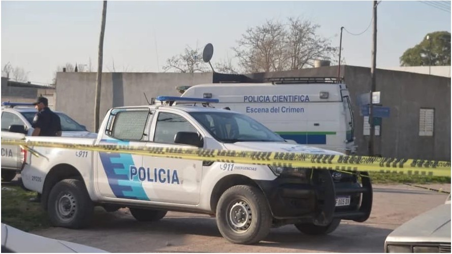 Macabro hallazgo de tres personas fallecidas en una vivienda de Olavarría
