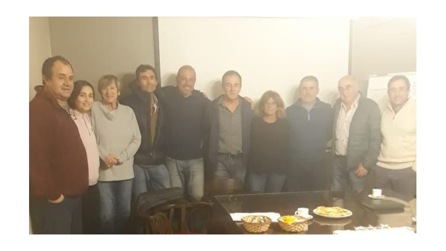 La Rural de Bolívar recibe a los precandidatos en su sede