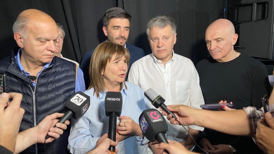 Crónica de una jornada política en el corazón mismo de la expo bolivarense