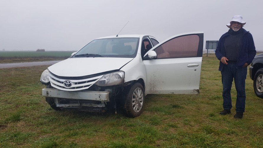 Despistó un auto en el Acceso Barnetche sin lesionados