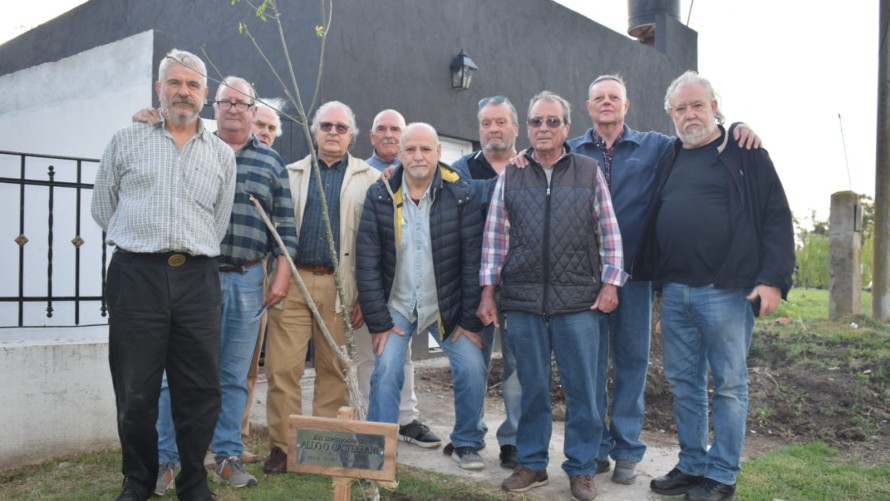 Rezaron en Unzué por la memoria de Aldo “Cuqui” Castellani