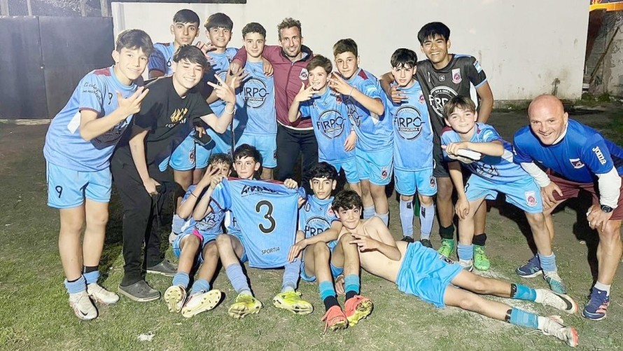 La Sub 13 de Balonpié se clasificó finalista del torneo de la FFBP