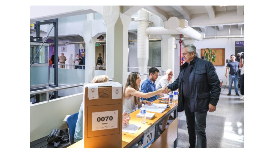 Alberto Fernández: “Es un día importante para la democracia que este año cumple 40 años”