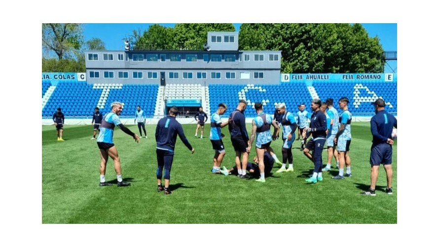 Guille Almada Flores y todo Temperley esperan el choque de mañana