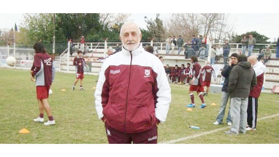 Quién es Diego Funes, el nuevo entrenador del Ciudad