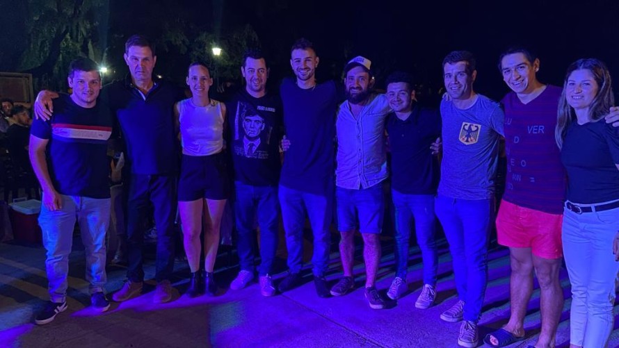 El pádel tuvo su fiesta de premiación con la camaradería como telón de fondo