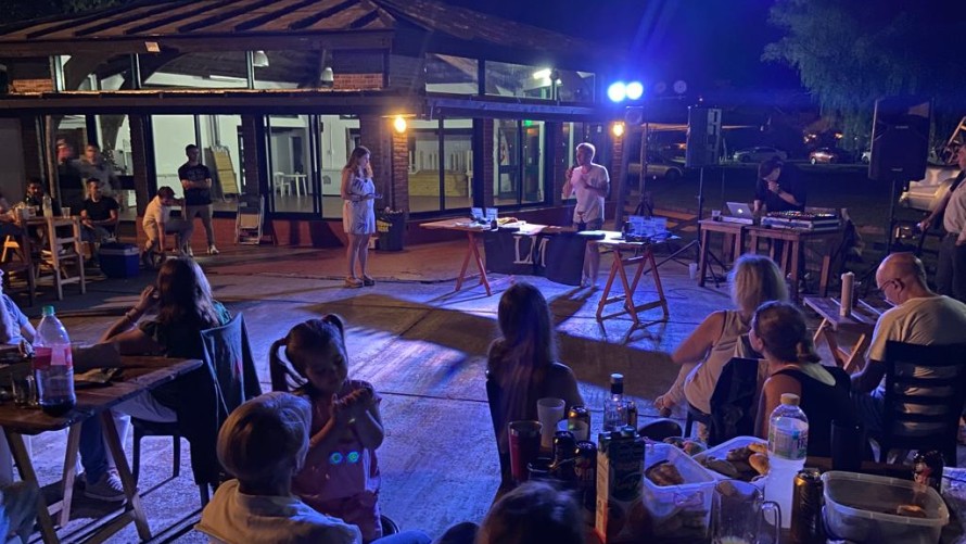 El pádel tuvo su fiesta de premiación con la camaradería como telón de fondo