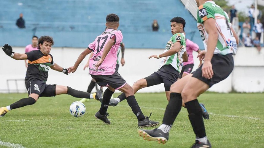 Avanzó de fase El Fortín; Bancario arañó la clasificación