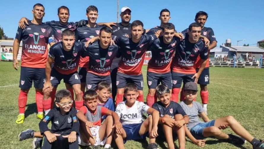 Casariego, Balonpié, Bancario y Bull Dog, comparten la punta pasada la primera fecha