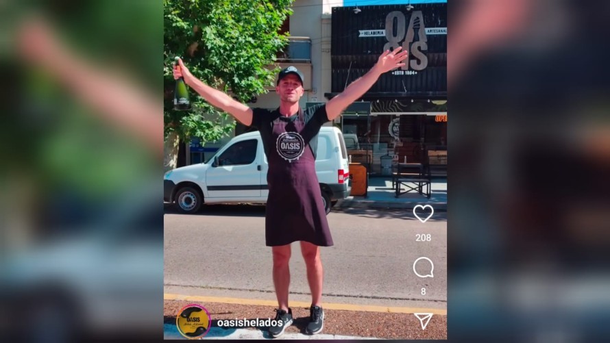 Nicolás Carbajo, de Oasis, brindó por un verano sin cortes de luz