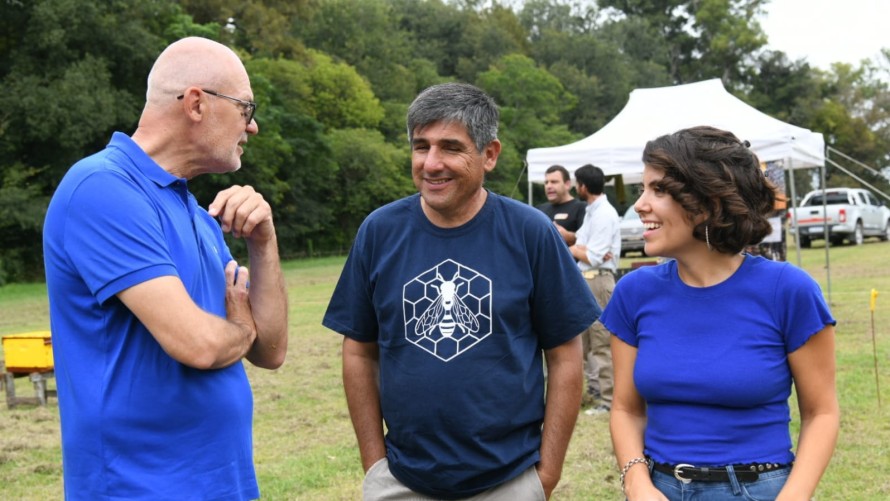 El secretario de Asuntos Agrarios visitó la jornada apícola en General Belgrano