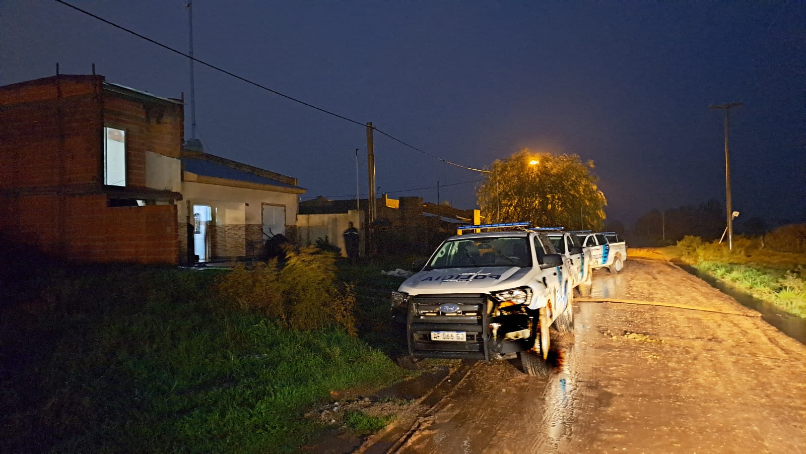 Allanaron dos viviendas por el robo a Don Ángel