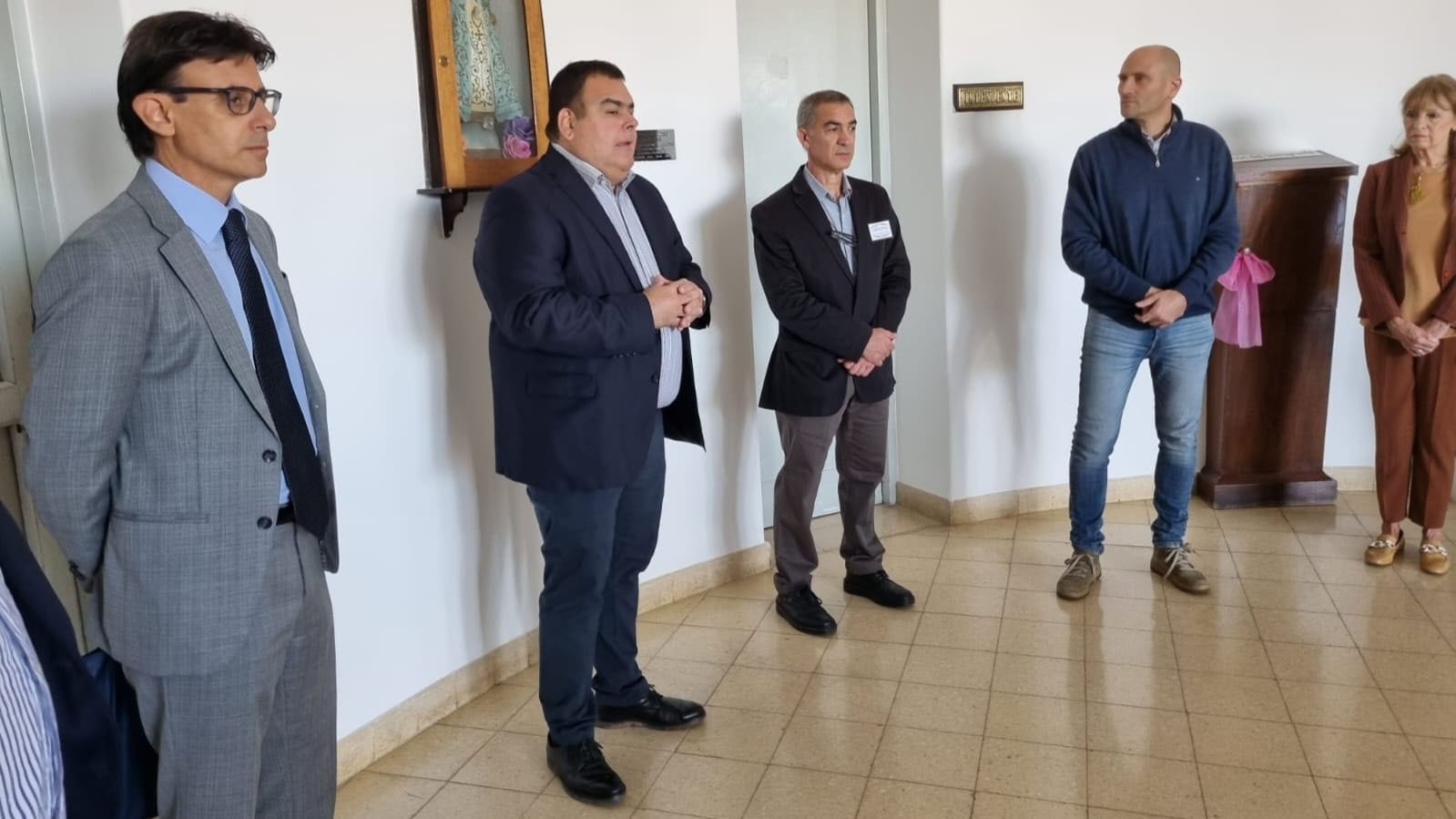 Bolívar acompañó al cónsul de Italia en La Plata en su gira por el interior