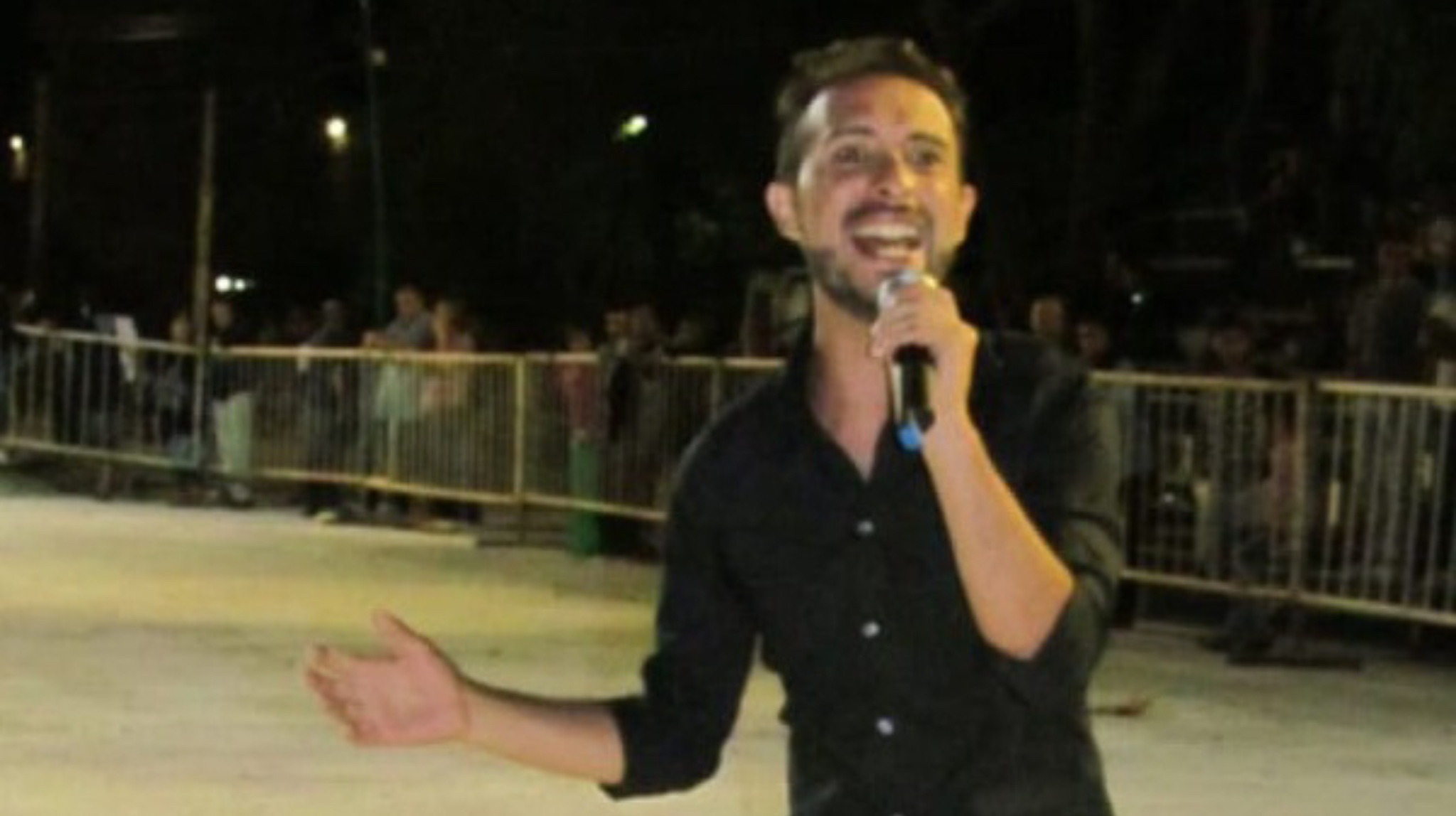 La Sociedad Española local acompañó a Daniel Trinelli en la reapertura del teatro San Martín