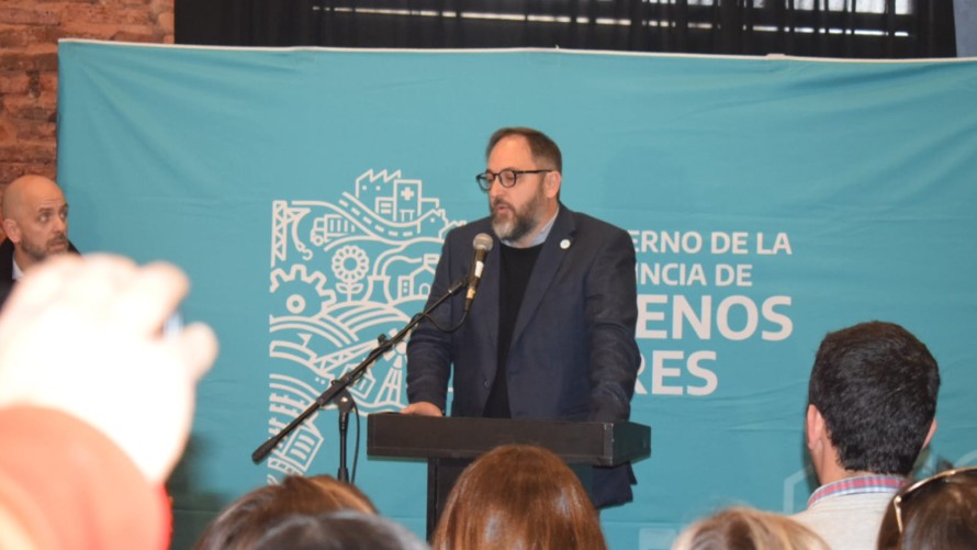 Pisano, Kicillof y Bucca inauguraron la obra de suministro de gas natural en Pirovano