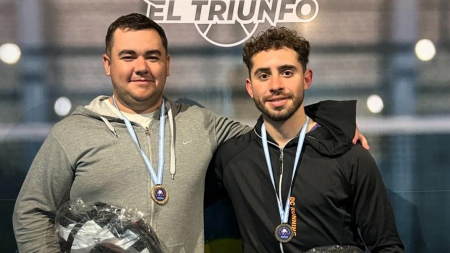 Más de 100 bolivarenses participaron en el Provincial de Pádel en Olavarría y hubo parejas campeonas