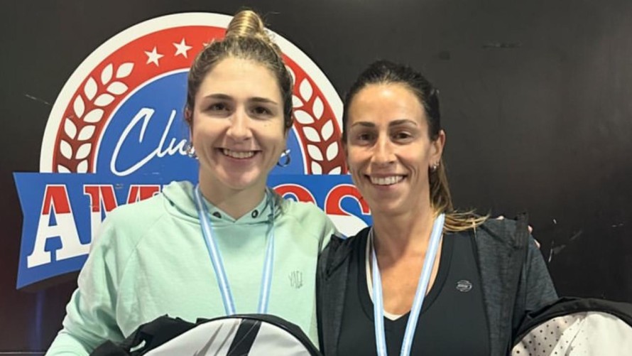 Más de 100 bolivarenses participaron en el Provincial de Pádel en Olavarría y hubo parejas campeonas