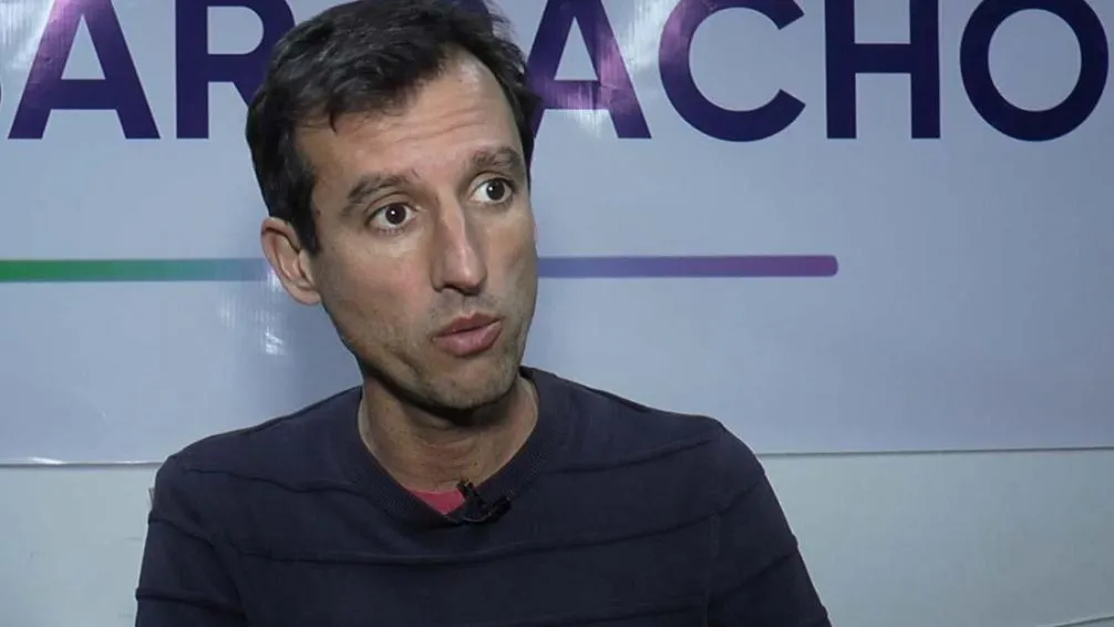 César Pacho criticó la gestión municipal por las motos con escapes libres