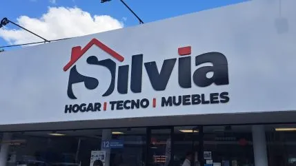 Allanaron la habitación de un hotel por una causa de estafa